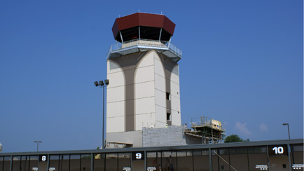 Photo of the Penn State University Aircraft Control Tower